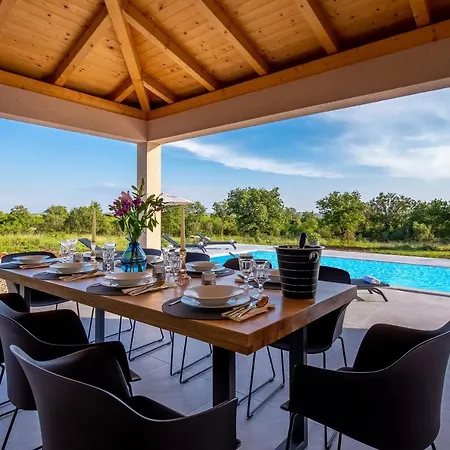 Lumi Villa *